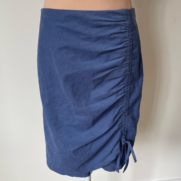 Nanette Lepore Blue Faux Suede Ruched Straight Pencil Skirt NWT Size 6 - Picture 1 of 9